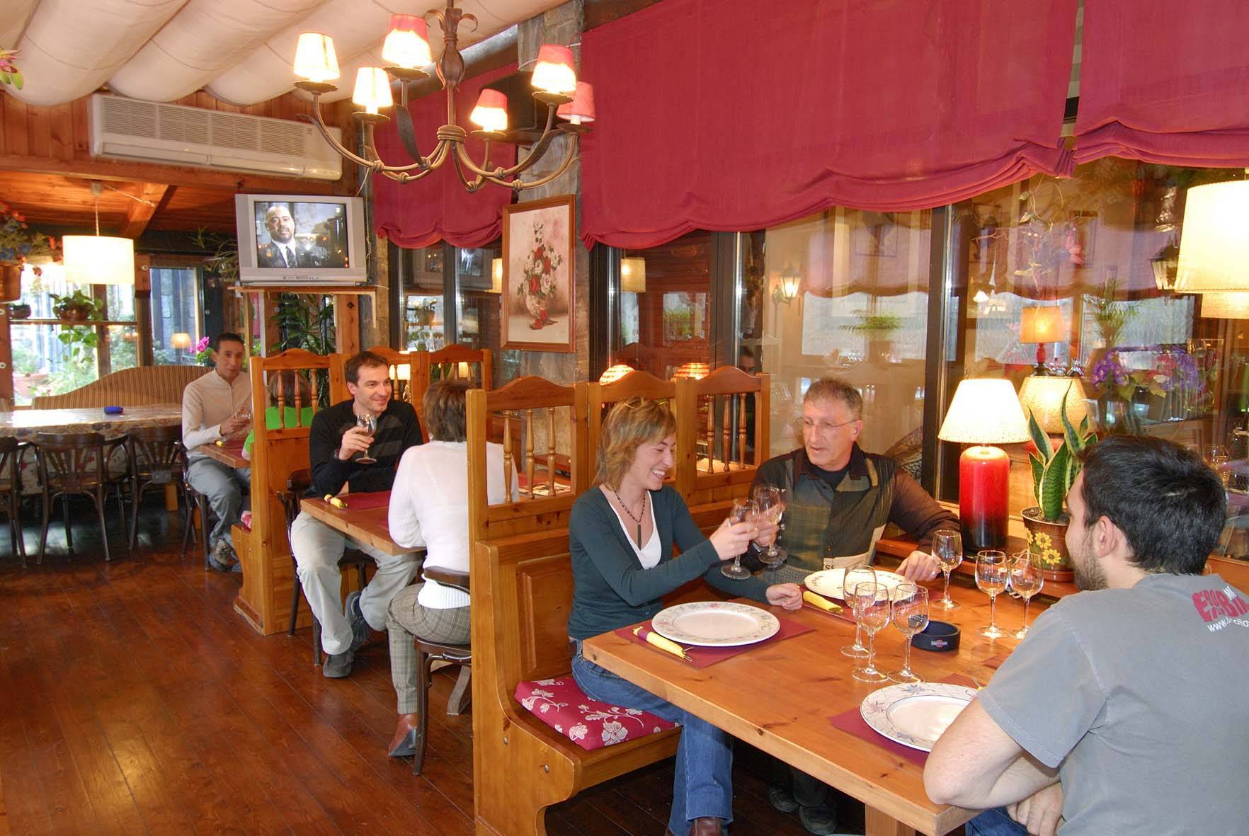Hotel San Anton Benasque Restaurante foto